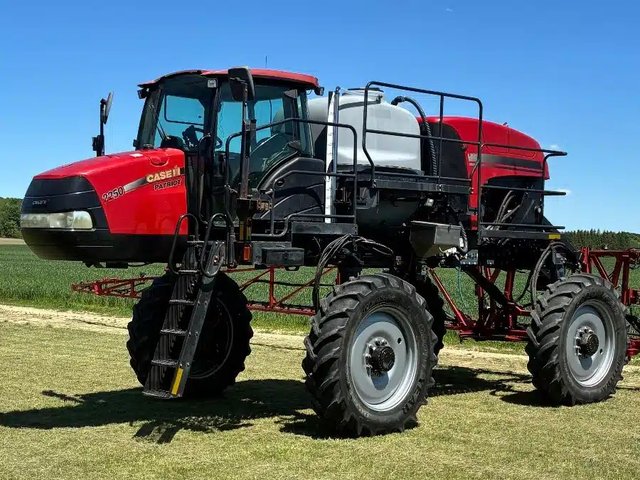 2015 Case IH PATRIOT 2250 Arroseur - Automoteur