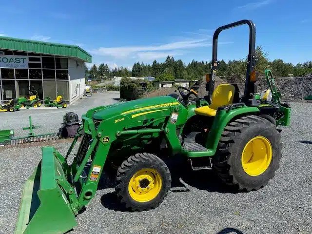 2022 John Deere 3025E Tracteur