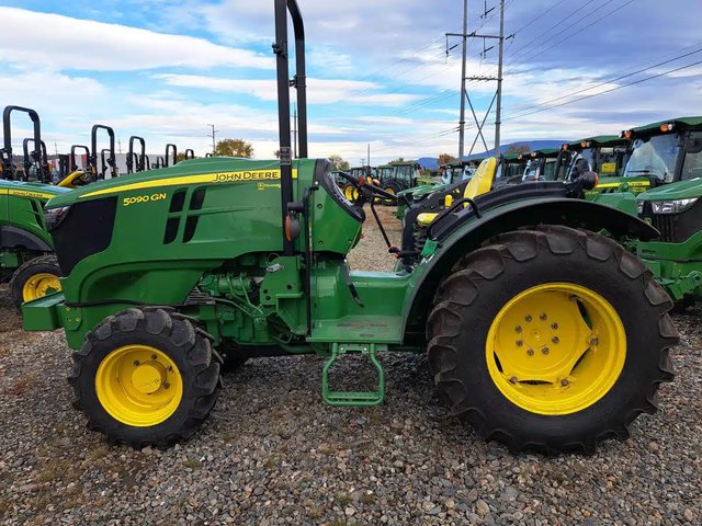 2023 John Deere 5090GN Tracteur