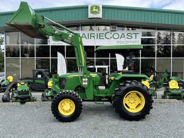 2010 John Deere 5055E Tracteur