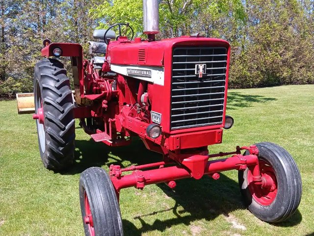Farmall 544 Tracteur