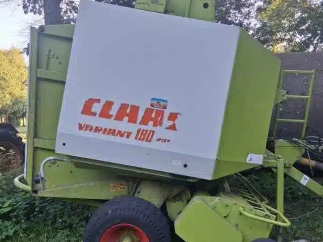 1998 CLAAS VARIANT 180RC Presse à Balle Ronde