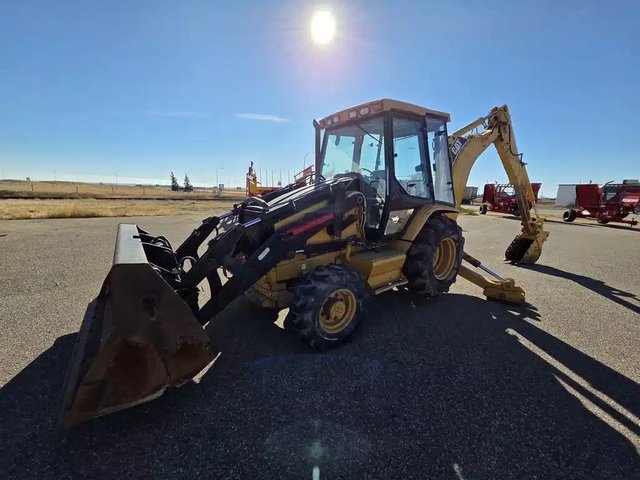 Caterpillar 416C Rétrocaveuse