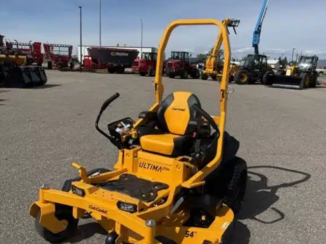 2026 Cub Cadet ZTX4 54 Tondeuse à rayon de braquage zéro