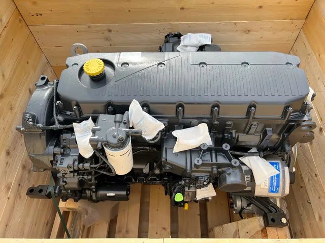 New Holland 9060 & CIH 7120 Combine Moteur