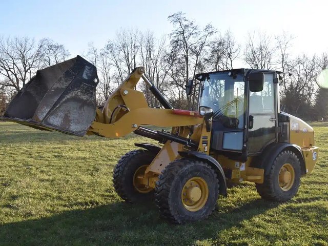 2023 Caterpillar 906 Chargeur sur roues