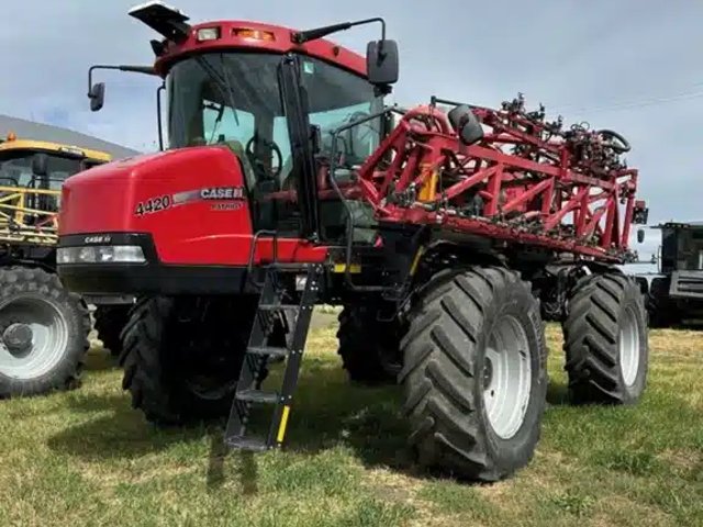 2011 Case IH 4420 Arroseur - Trainé