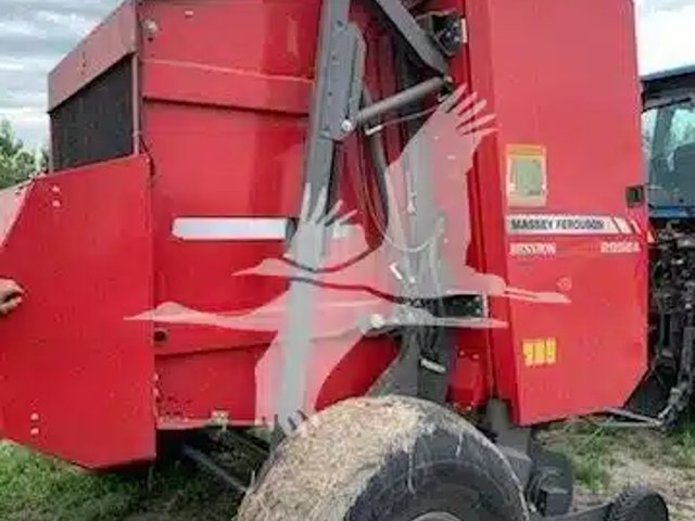 2017 Massey Ferguson 2956A Presse à Balle Ronde