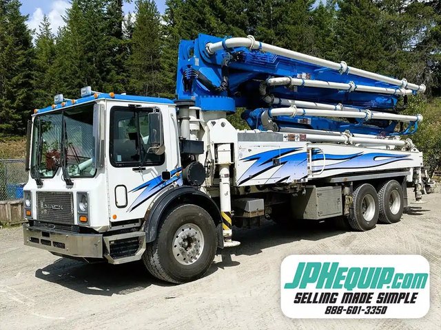 2007 Mack MR668S Camion - pickup