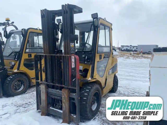 2013 Caterpillar 2PD6000 Chargeur télescopique