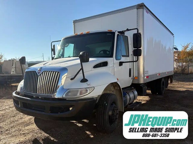 2016 International 4300 Camion - pickup
