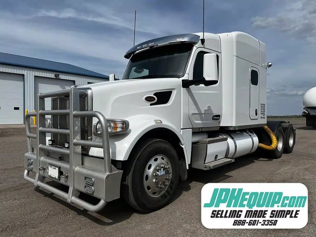 2023 Peterbilt 567 Camion - pickup