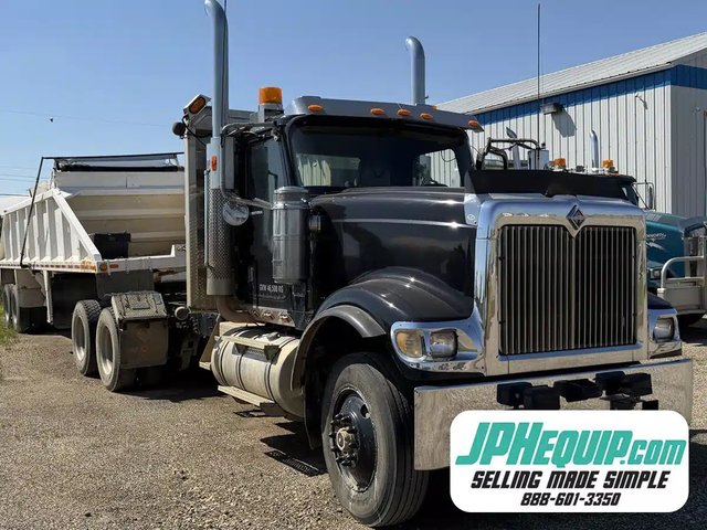 2005 International 5900 Camion dix roues