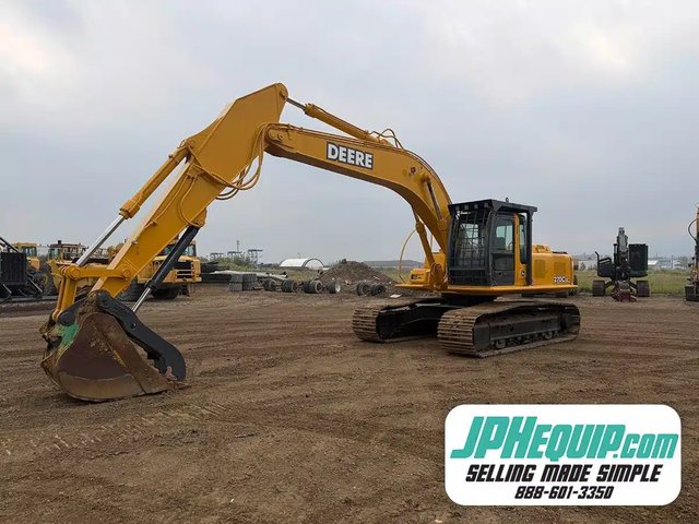 2006 John Deere 250 Series Excavatrice