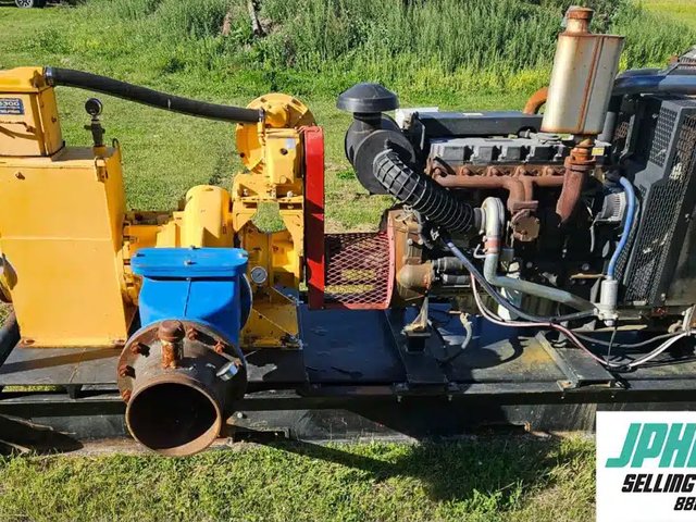 2011 Bobcat S300 Conditionneur à foin