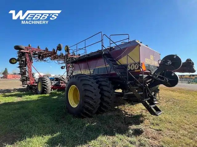 2011 Seed Hawk 6510 Semoir à air