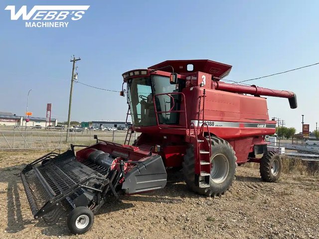 1999 Case IH 2388 Batteuse