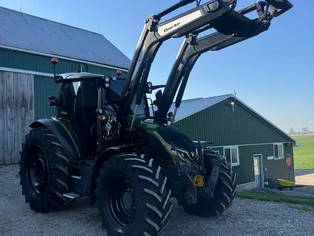 2022 Valtra G135 V Tracteur