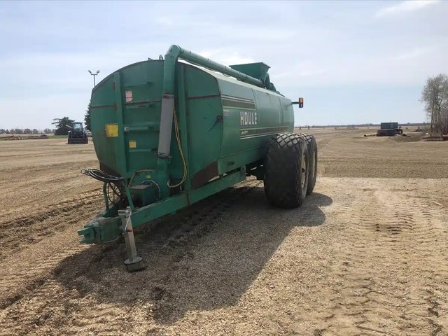 2010 S. Houle EL84-5000 Épandeur à fumier