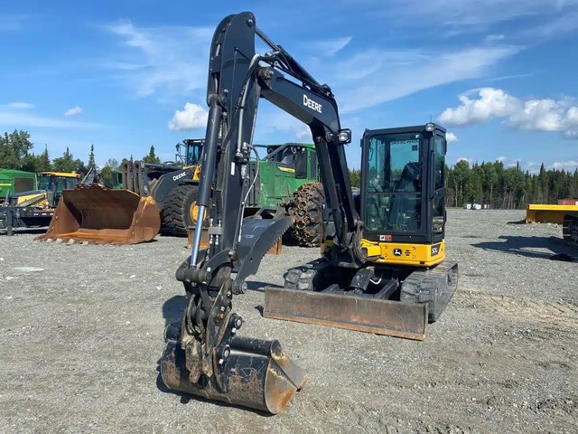 2023 John Deere 50G Excavatrice