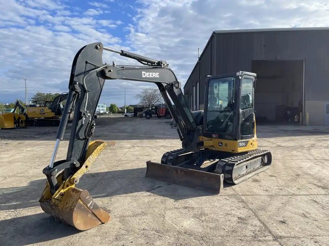 2021 John Deere 50G Excavatrice