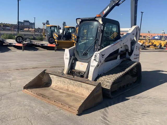 2016 Bobcat T740 Chargeur sur chenilles