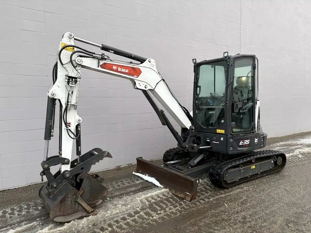 2024 Bobcat E35 Excavatrice