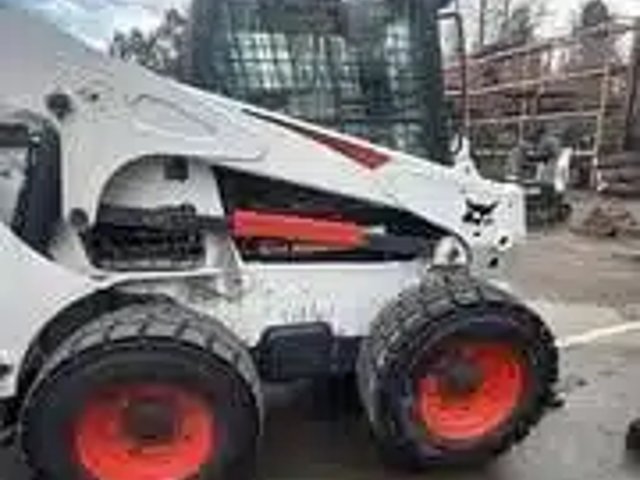 2022 Bobcat S740 chargeuse à direction à glissement