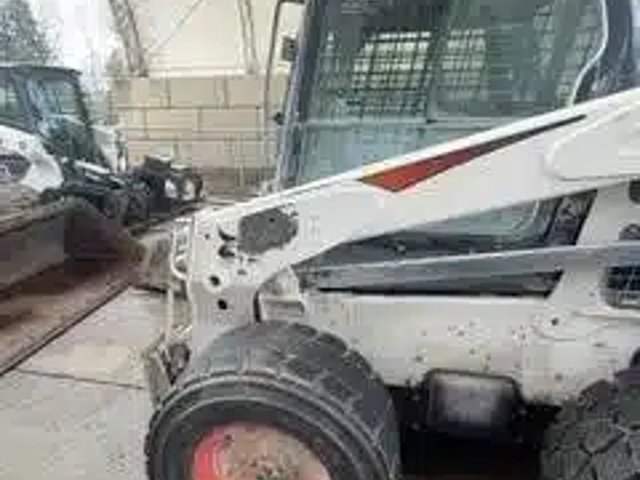 2023 Bobcat S740 chargeuse à direction à glissement