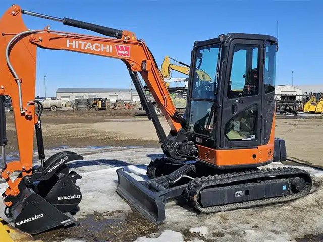 2023 Hitachi ZX35U-5N Excavatrice