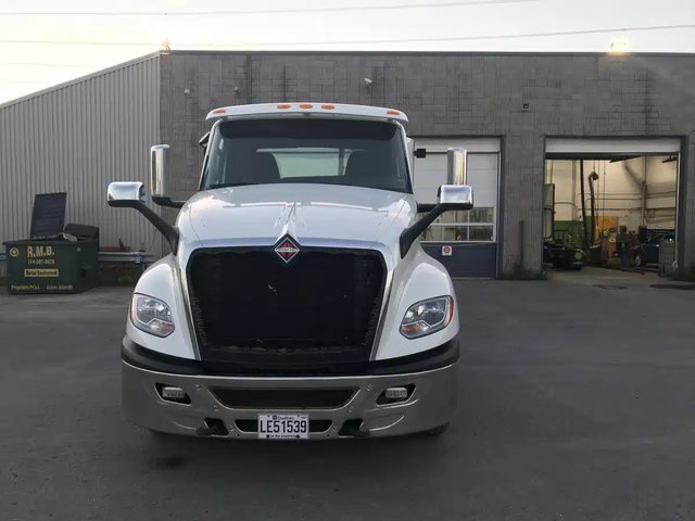 2026 International LT625 Camion dix roues