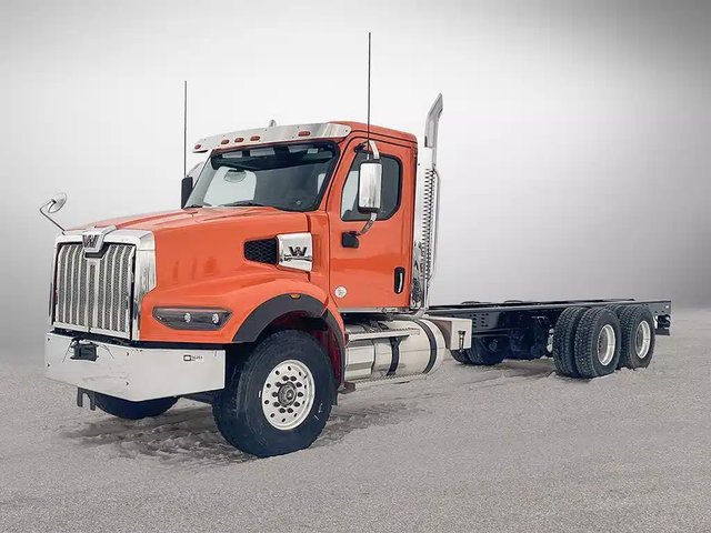2023 Western Star 49X Camion dix roues
