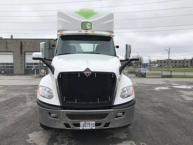 2025 International LT625 Camion dix roues