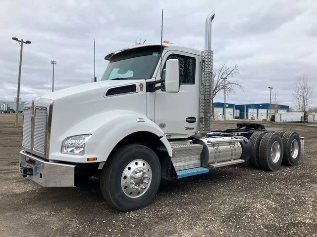 2027 Kenworth T880 Camion dix roues