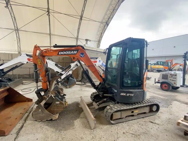 2022 Doosan DX27Z-7 Excavatrice