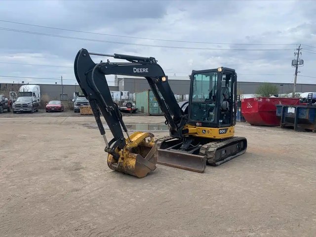 2021 John Deere 50G Excavatrice