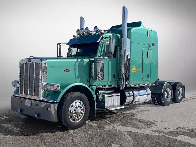 2014 Peterbilt 388 Camion dix roues