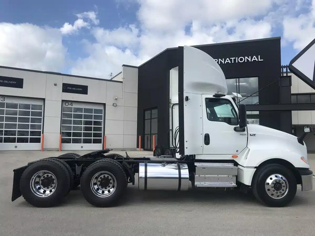 2019 International LT625 Camion dix roues