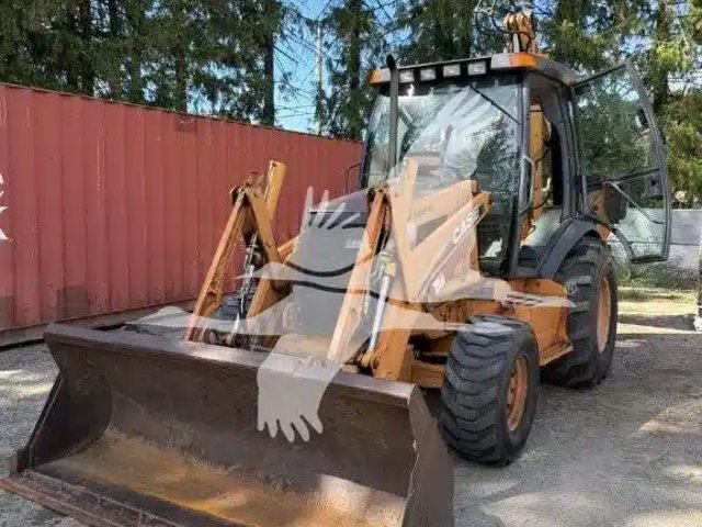2004 Case 590 SUPER M Rétrocaveuse