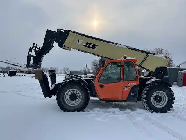 2022 JLG 1255 Chargeur télescopique