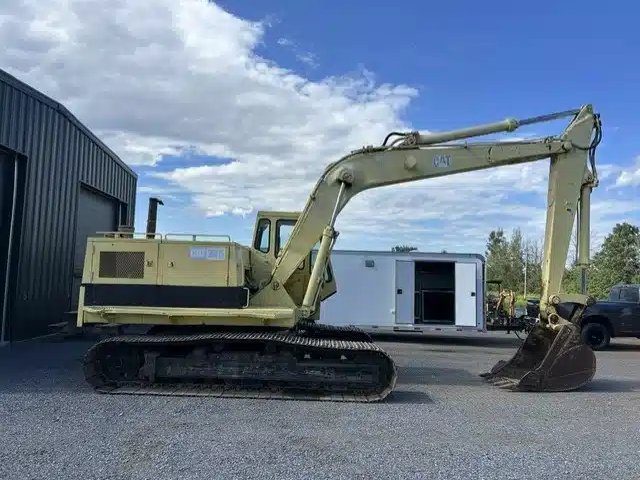 1982 Caterpillar 225 LC Excavatrice