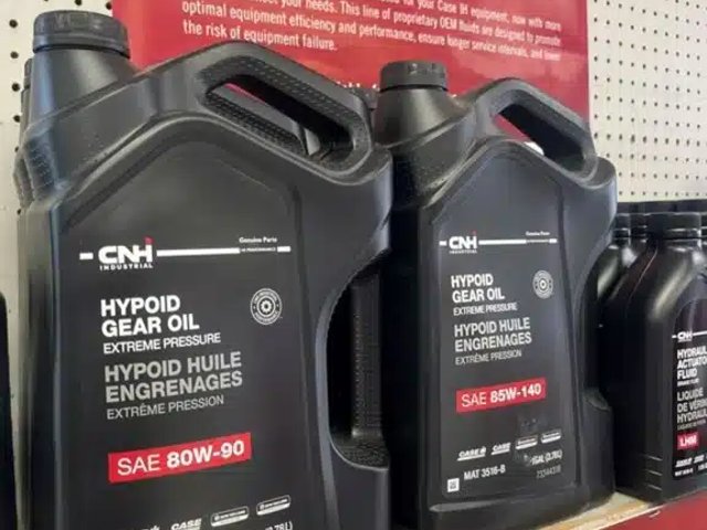 2025 Case IH Hypoid Gear Oil 80W-90 - 1 Gal Convoyeur