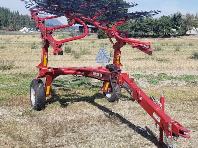 2026 Case IH WR102 râteau
