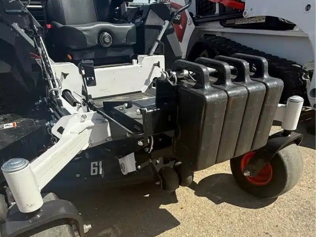 2023 Bobcat ZT6100 Tondeuse à rayon de braquage zéro