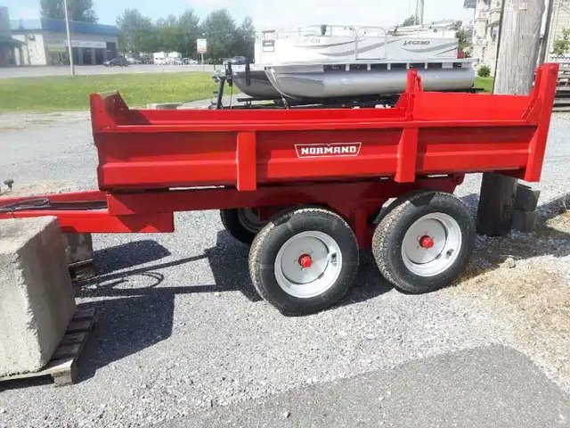 Normand 4 TONNES Remorque à grain