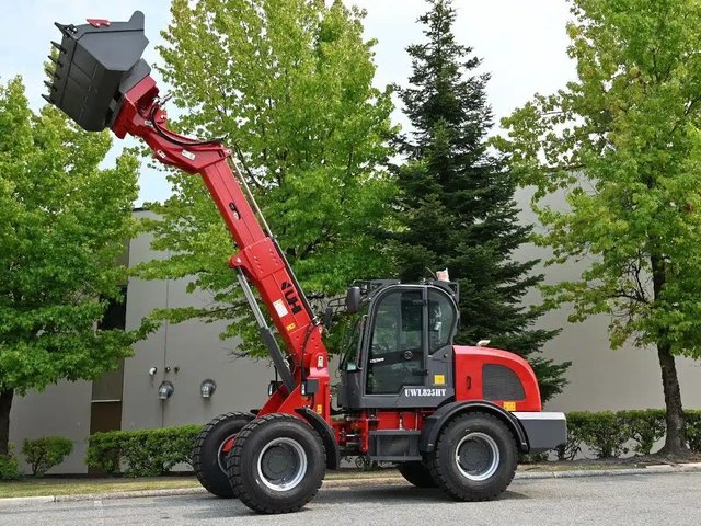 UHI Machinery UWL825HT Chargeur sur roues