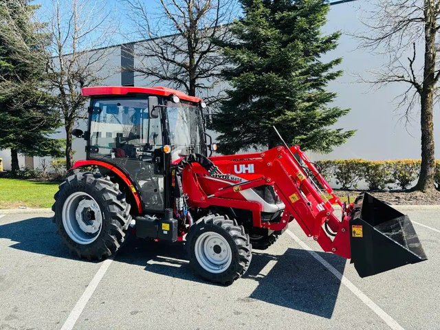 UHI Machinery M404 Tracteur