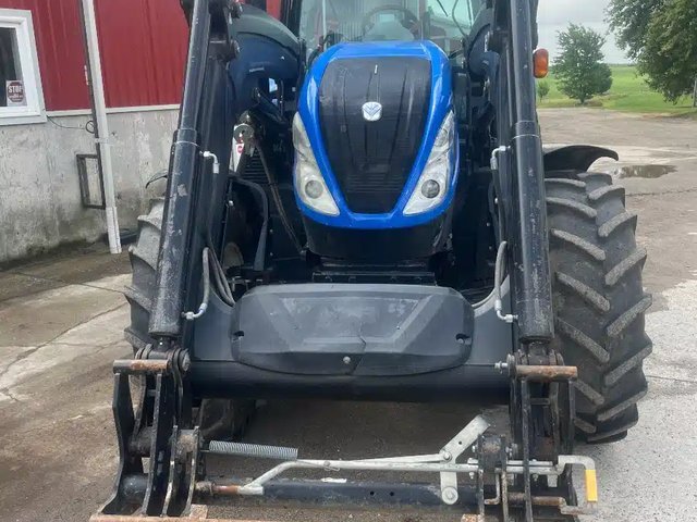 2017 New Holland T6.155 Tracteur