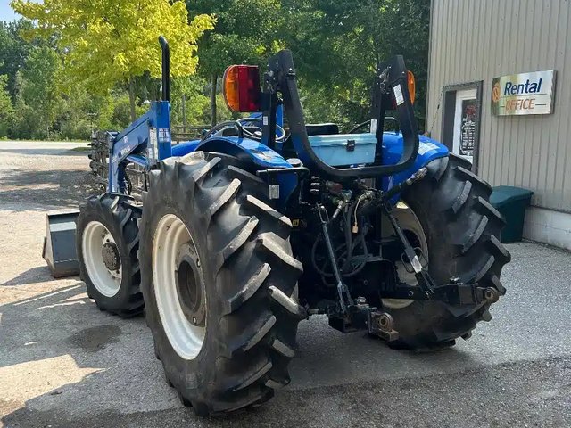 2002 New Holland TN70 Tracteur