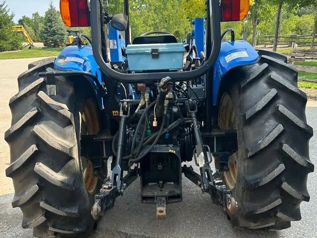 2002 New Holland TN70 Tracteur